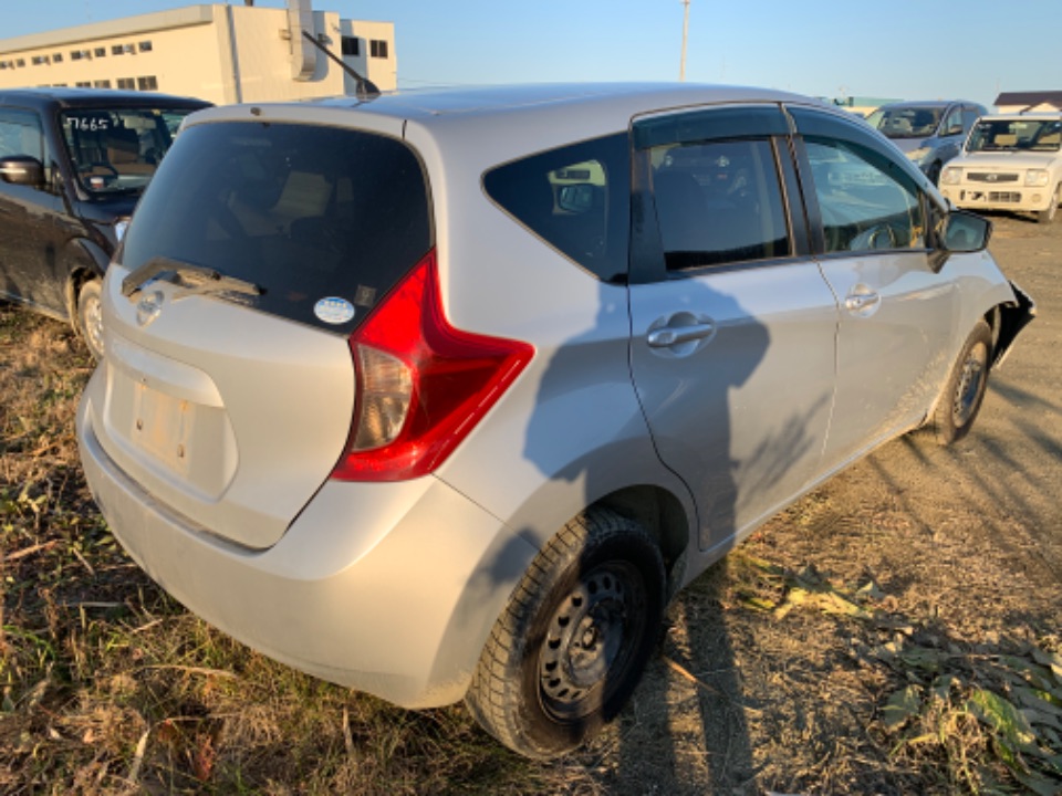 GAPRAS 日産 ノート - 商品詳細 - BD7714