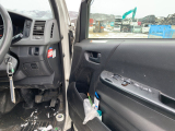 TOYOTA Hiace  9/25